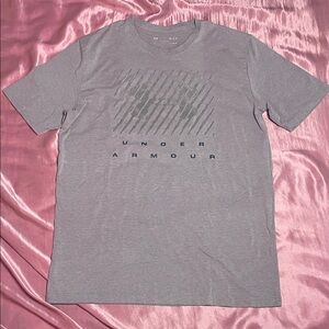 Under Armour Gray Shirt 🩶